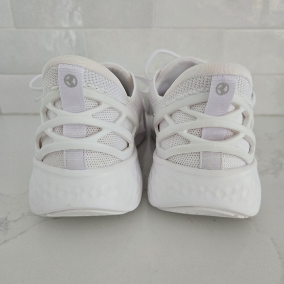 Kizik Athens Hands Free Knit Sneaker Slip On Laces White Women's Size 7.5 WIDE - Picture 4 of 8